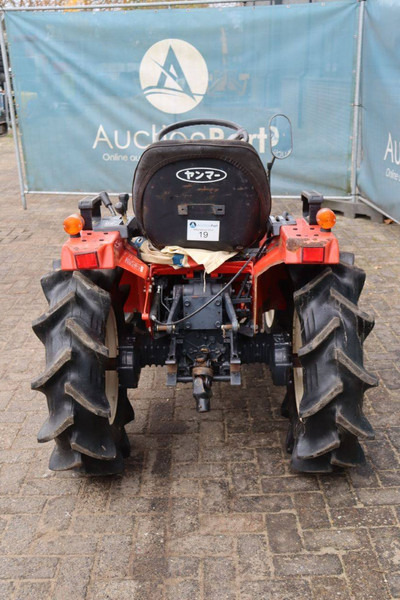 Yanmar Ke-3 - Traktor: obrázek 4 Yanmar Ke-3 - Traktor: obrázek 4