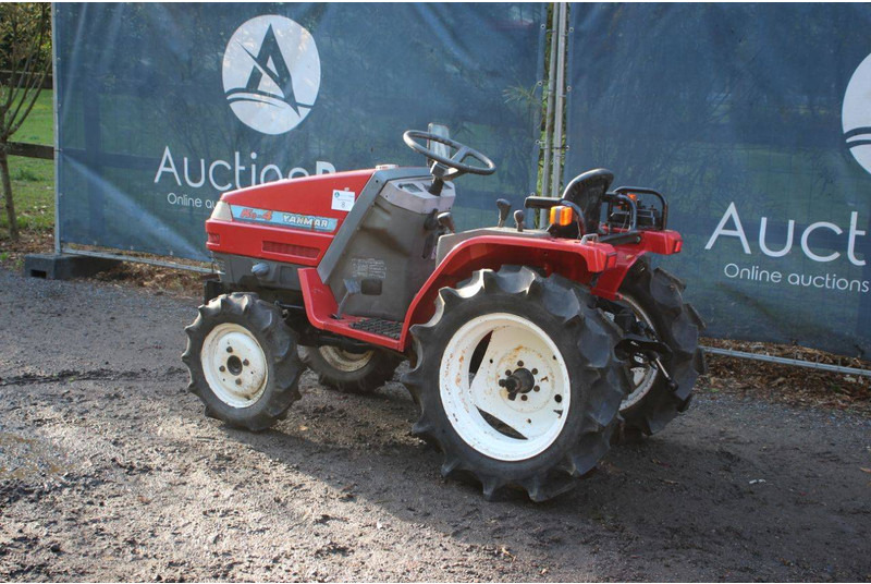 Yanmar Ke-4 - Traktor: obrázek 3 Yanmar Ke-4 - Traktor: obrázek 3