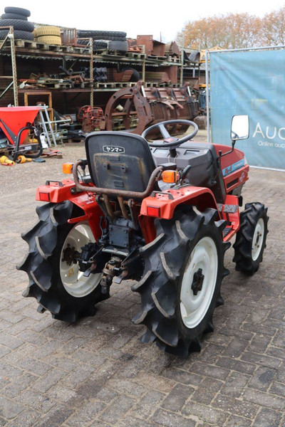 Yanmar Ke-4 - Traktor: obrázek 5 Yanmar Ke-4 - Traktor: obrázek 5