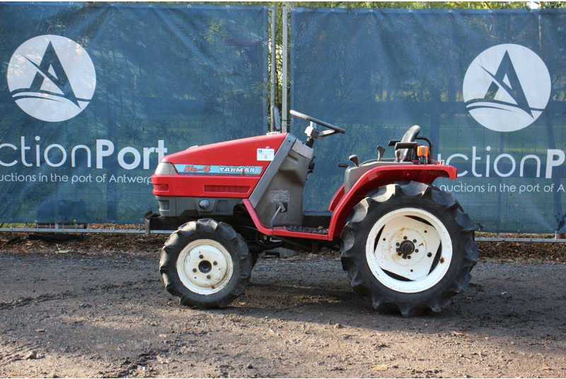 Yanmar Ke-4 - Traktor: obrázek 2 Yanmar Ke-4 - Traktor: obrázek 2