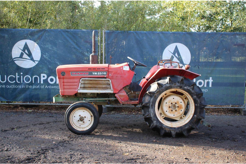 Yanmar YM2310 - Traktor: obrázek 2 Yanmar YM2310 - Traktor: obrázek 2