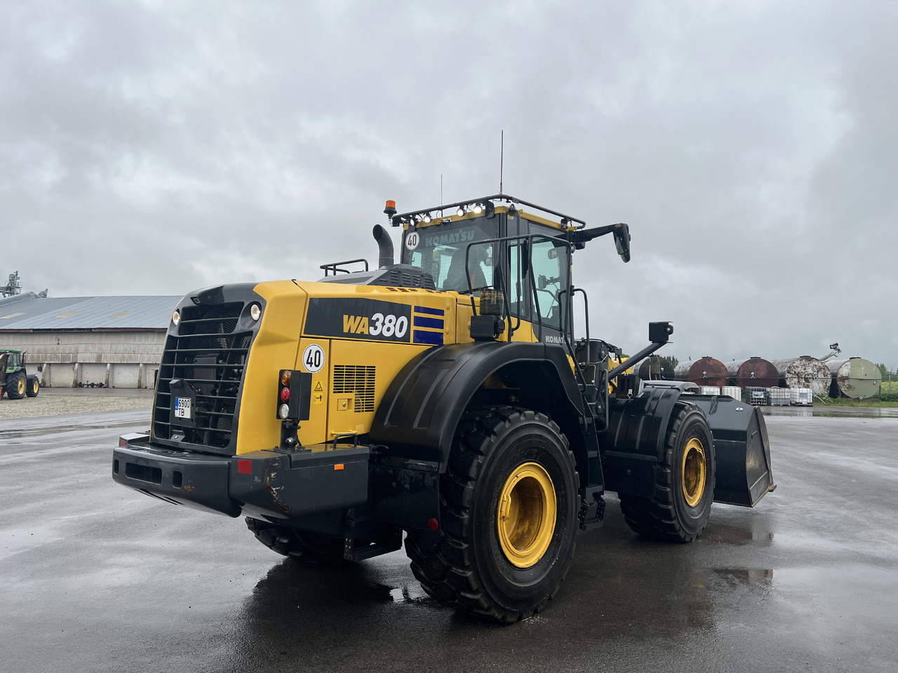 KOMATSU WA 380-8E0 - Kolový nakladač: obrázek 5 KOMATSU WA 380-8E0 - Kolový nakladač: obrázek 5