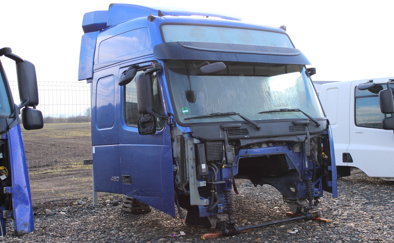 CABINA VOLVO FH13 GLOBETROTTER L2H2 - Kabina pro Nákladní auto: obrázek 3 CABINA VOLVO FH13 GLOBETROTTER L2H2 - Kabina pro Nákladní auto: obrázek 3