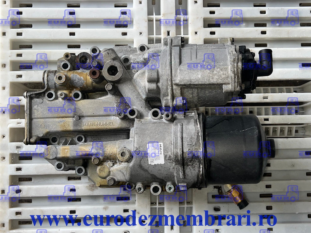 CARCASA FILTRU ULEI + TERMOFLOT + FILTRU CENTRIFUGAL MAN TGX D3876 51.05000.7176, 51.05601.7182, 51.01804.7052 - Olejový filtr pro Nákladní auto: obrázek 2 CARCASA FILTRU ULEI + TERMOFLOT + FILTRU CENTRIFUGAL MAN TGX D3876 51.05000.7176, 51.05601.7182, 51.01804.7052 - Olejový filtr pro Nákladní auto: obrázek 2