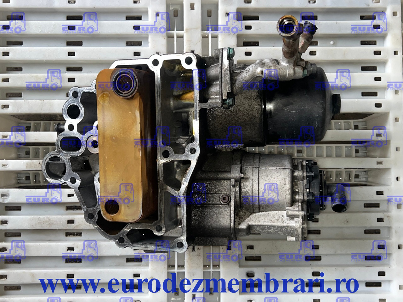 CARCASA FILTRU ULEI + TERMOFLOT + FILTRU CENTRIFUGAL MAN TGX D3876 51.05000.7176, 51.05601.7182, 51.01804.7052 - Olejový filtr pro Nákladní auto: obrázek 1 CARCASA FILTRU ULEI + TERMOFLOT + FILTRU CENTRIFUGAL MAN TGX D3876 51.05000.7176, 51.05601.7182, 51.01804.7052 - Olejový filtr pro Nákladní auto: obrázek 1
