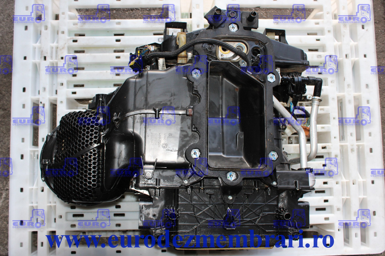 CARCASA SISTEM CLIMATIZARE VOLVO FH4 84243942 - Díl klimatizace pro Nákladní auto: obrázek 2 CARCASA SISTEM CLIMATIZARE VOLVO FH4 84243942 - Díl klimatizace pro Nákladní auto: obrázek 2