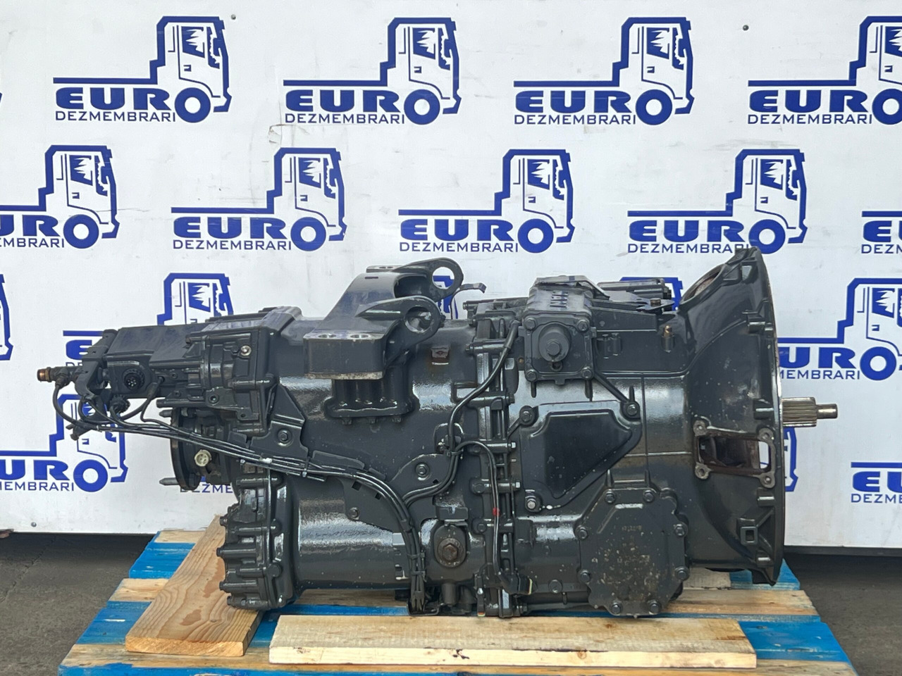 CUTIE VITEZE AUTOMATA FARA RETARDER TIPMATIC 14 DD MAN TGX 81.32004.6415 - Převodovka pro Nákladní auto: obrázek 3 CUTIE VITEZE AUTOMATA FARA RETARDER TIPMATIC 14 DD MAN TGX 81.32004.6415 - Převodovka pro Nákladní auto: obrázek 3