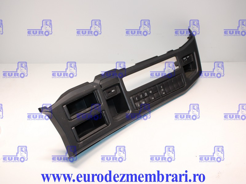 ELEMENT BORD SCANIA SUPER 2886456, 2322651, 2084604, 2258466, 2184906 - Kabina a interiér pro Nákladní auto: obrázek 2 ELEMENT BORD SCANIA SUPER 2886456, 2322651, 2084604, 2258466, 2184906 - Kabina a interiér pro Nákladní auto: obrázek 2