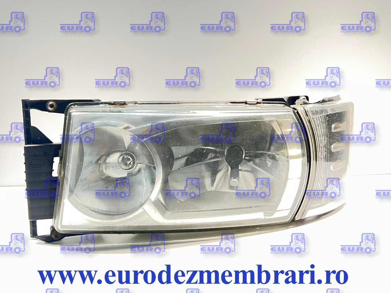 FAR CU XENON STANGA SCANIA 2416103 - Světlomet pro Nákladní auto: obrázek 1 FAR CU XENON STANGA SCANIA 2416103 - Světlomet pro Nákladní auto: obrázek 1