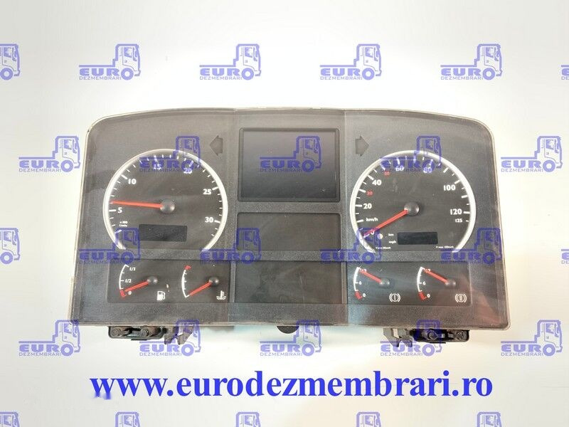 MAN TGA TGX 81.27202.6133 - Palubní deska pro Nákladní auto: obrázek 1 MAN TGA TGX 81.27202.6133 - Palubní deska pro Nákladní auto: obrázek 1