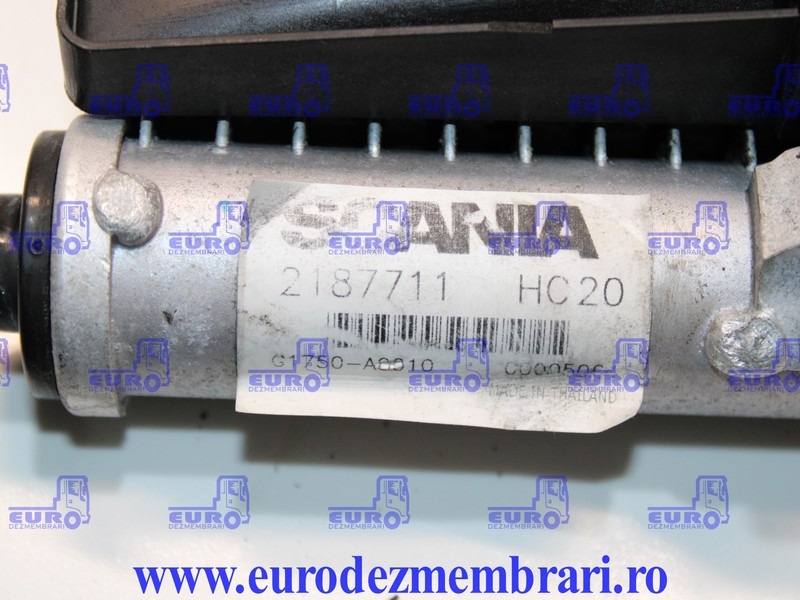 RADIATOR + VENTILATOR AER CONDITIONAT SCANIA NGS 2187711, 2824478 - Chladič pro Nákladní auto: obrázek 3 RADIATOR + VENTILATOR AER CONDITIONAT SCANIA NGS 2187711, 2824478 - Chladič pro Nákladní auto: obrázek 3