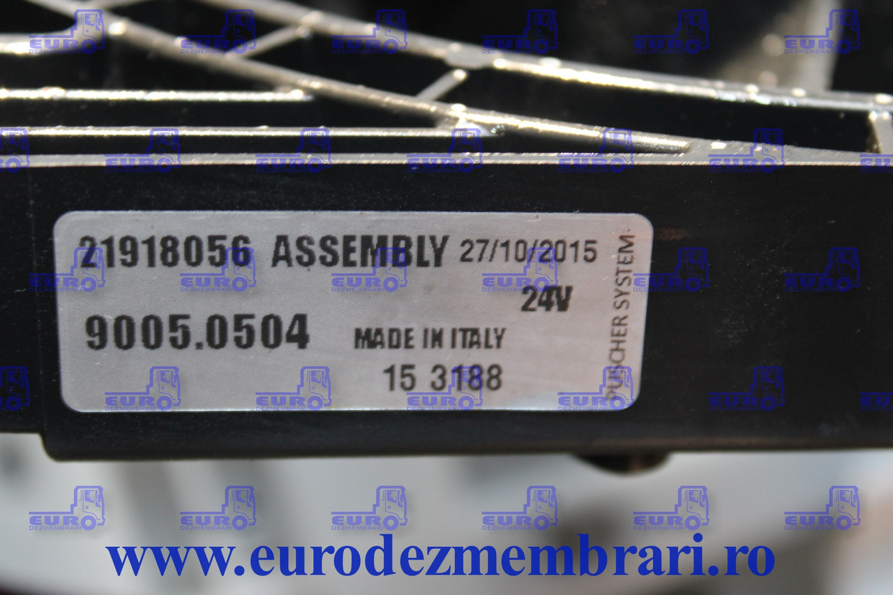 VENTILATOARE RACIRE VOLVO FH4 21918056 - Chladič pro Nákladní auto: obrázek 3 VENTILATOARE RACIRE VOLVO FH4 21918056 - Chladič pro Nákladní auto: obrázek 3