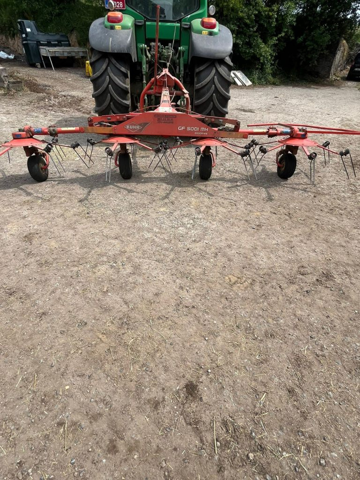 Kuhn GF5001MH - Obraceč/ Shrnovač: obrázek 1 Kuhn GF5001MH - Obraceč/ Shrnovač: obrázek 1
