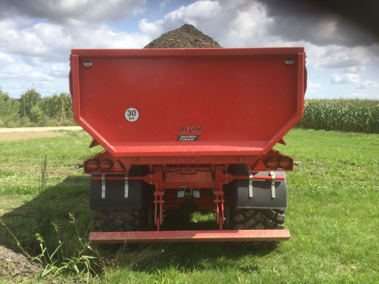 Beco Maxxim 260 - Sklápěcí přívěs: obrázek 4 Beco Maxxim 260 - Sklápěcí přívěs: obrázek 4