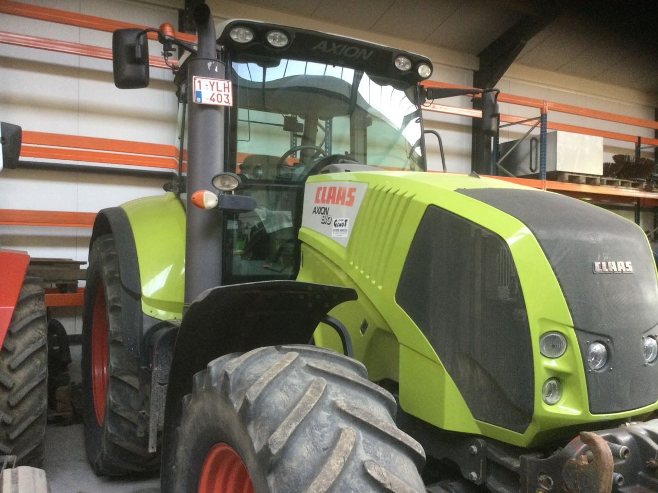 Claas AXION 810 CEBIS - Traktor: obrázek 1 Claas AXION 810 CEBIS - Traktor: obrázek 1
