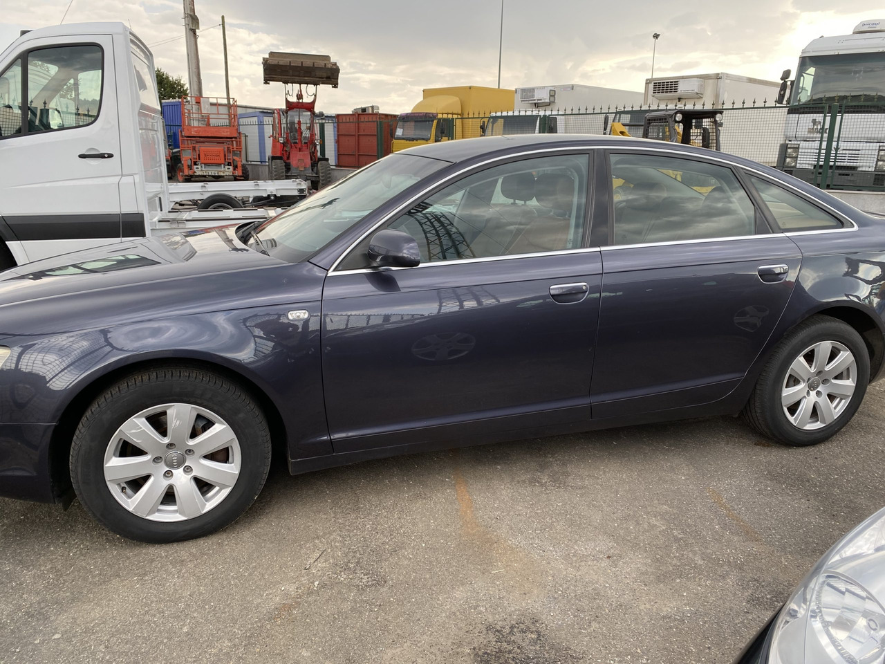 AUDI A6 3.0 TDI - Sedan: obrázek 3 AUDI A6 3.0 TDI - Sedan: obrázek 3