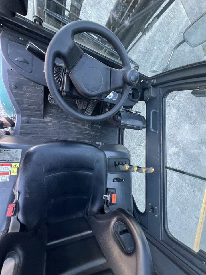 CARRETILLA TRIPLE MASTIL BAOLI - Dieselový vysokozdvižný vozík: obrázek 5 CARRETILLA TRIPLE MASTIL BAOLI - Dieselový vysokozdvižný vozík: obrázek 5