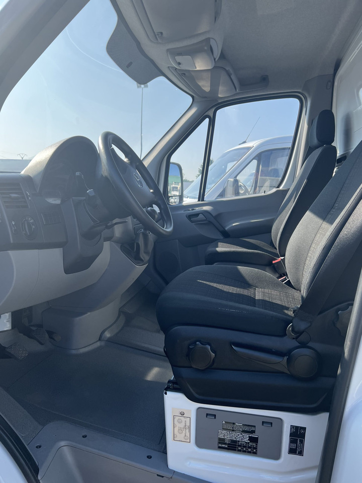 FURGON HELADERO 3.5T MERCEDES SPRINTER - Chladící dodávka: obrázek 4 FURGON HELADERO 3.5T MERCEDES SPRINTER - Chladící dodávka: obrázek 4