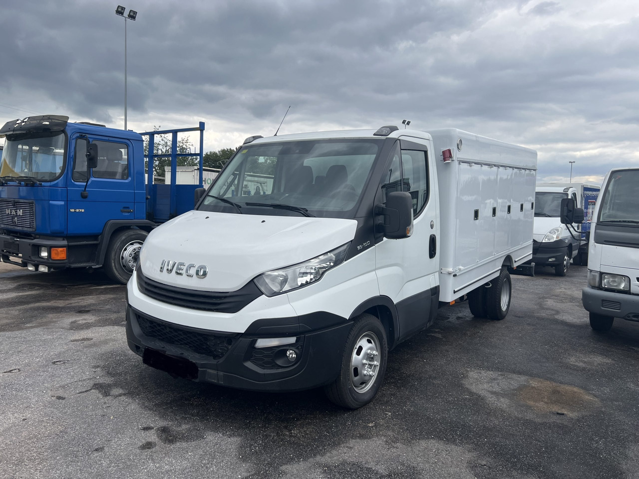 FUROGON HELADERO CON PLACAS MERCEDES Y IVECO - Chladící dodávka: obrázek 1 FUROGON HELADERO CON PLACAS MERCEDES Y IVECO - Chladící dodávka: obrázek 1