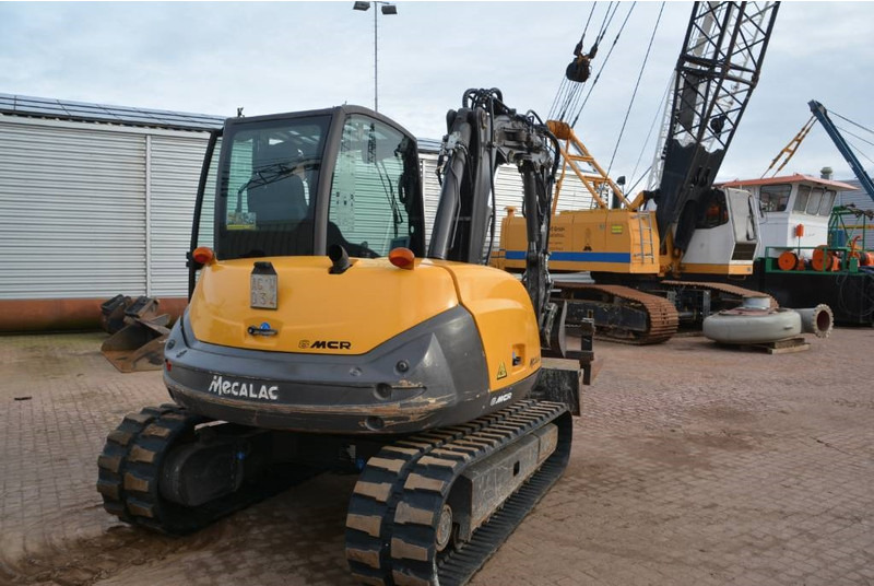Mecalac 8 MCR - Mini rýpadlo: obrázek 4 Mecalac 8 MCR - Mini rýpadlo: obrázek 4