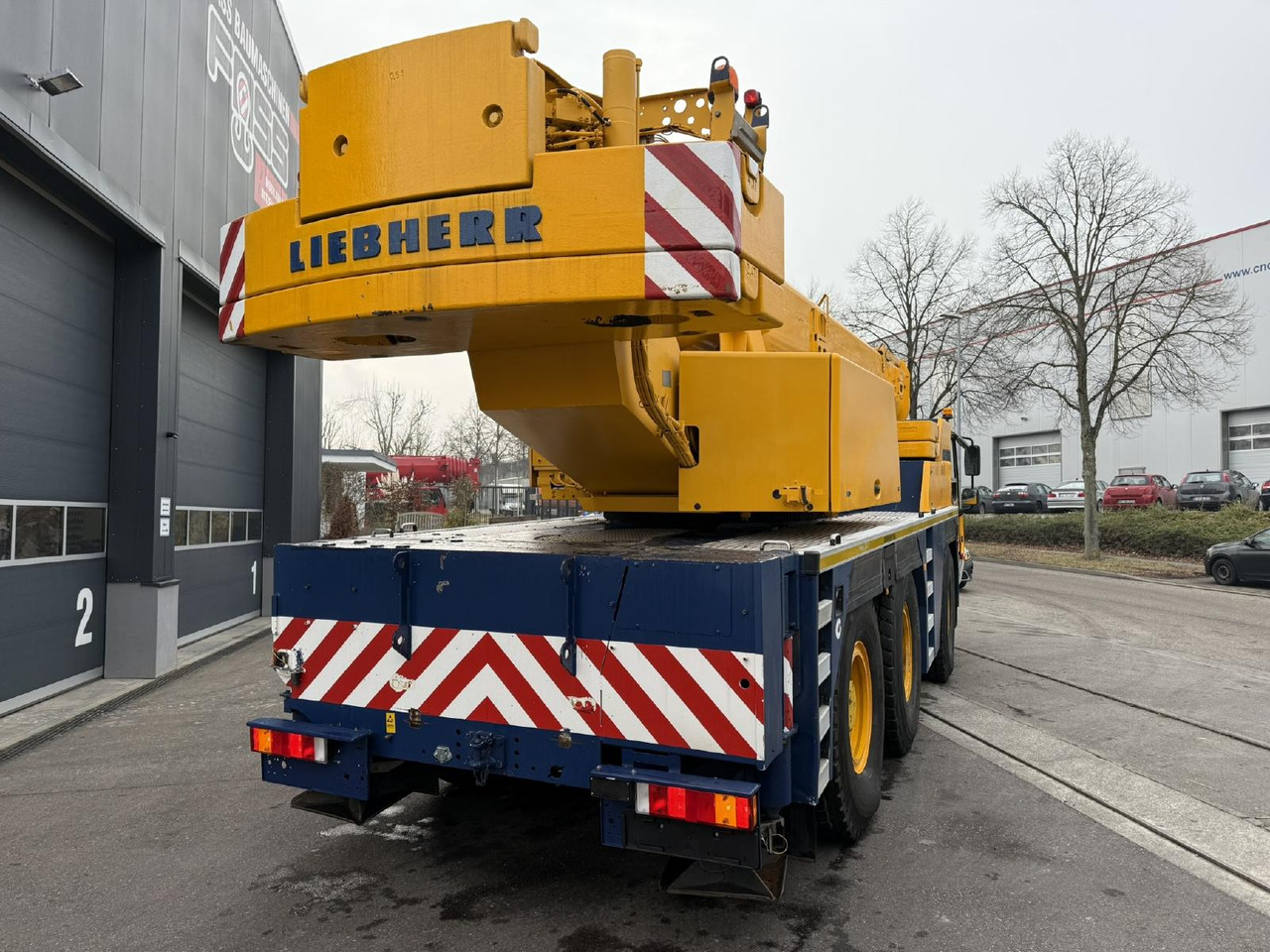 Liebherr LTM 1055-3.1 (06 - 055 996) | 6 x 6 - Autojeřáb: obrázek 3 Liebherr LTM 1055-3.1 (06 - 055 996) | 6 x 6 - Autojeřáb: obrázek 3