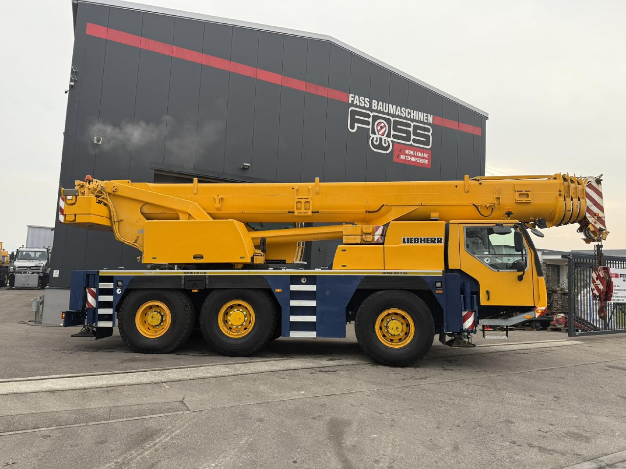 Liebherr LTM 1055-3.1 (06 - 055 996) | 6 x 6 - Autojeřáb: obrázek 5 Liebherr LTM 1055-3.1 (06 - 055 996) | 6 x 6 - Autojeřáb: obrázek 5
