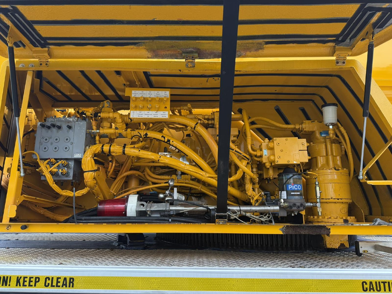 Autojeřáb Liebherr LTM 1055-3.2 (08 - 084 745) | 6 x 6: obrázek 26