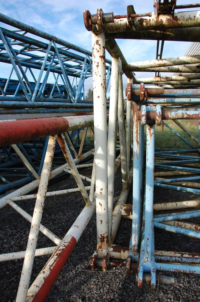 Autojeřáb Liebherr Zubehör = LTM 1800 und LG 1550 / Wippspitze 91 m: obrázek 30 Autojeřáb Liebherr Zubehör = LTM 1800 und LG 1550 / Wippspitze 91 m: obrázek 30