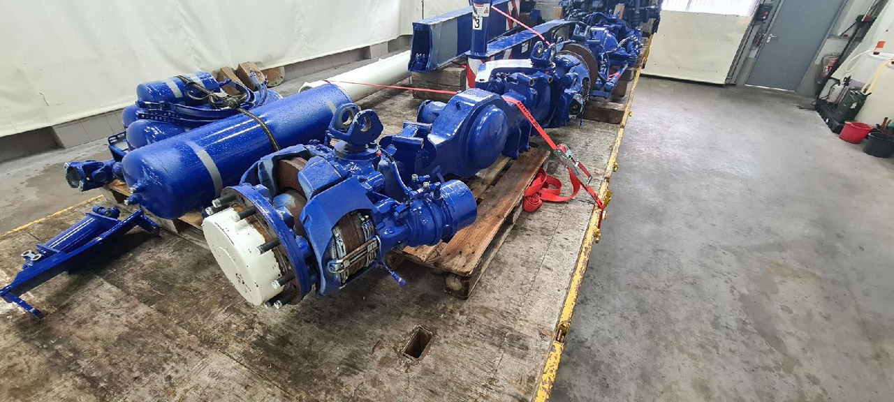 Liebherr Zubehör = LTM 1030-2.1 / diverse Teile und Komponenten - Náhradní díly pro Stavební technika: obrázek 4 Liebherr Zubehör = LTM 1030-2.1 / diverse Teile und Komponenten - Náhradní díly pro Stavební technika: obrázek 4