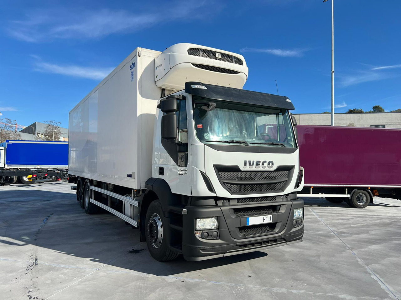 IVECO AD260S36 STRALIS EEV (Refrigerator) - Chladírenský nákladní automobil: obrázek 2 IVECO AD260S36 STRALIS EEV (Refrigerator) - Chladírenský nákladní automobil: obrázek 2