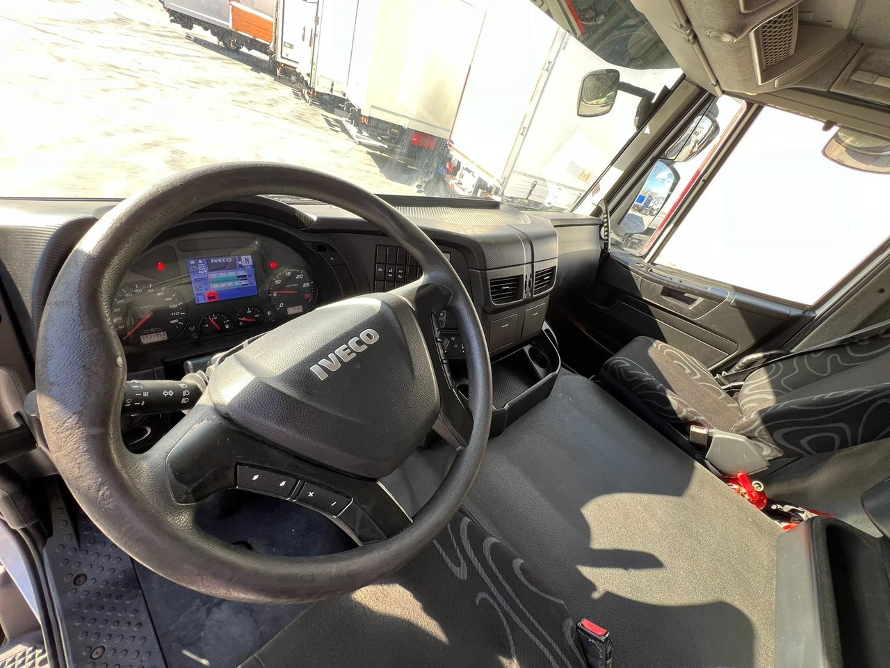 IVECO AD260S36 STRALIS EEV (Refrigerator) - Chladírenský nákladní automobil: obrázek 5 IVECO AD260S36 STRALIS EEV (Refrigerator) - Chladírenský nákladní automobil: obrázek 5