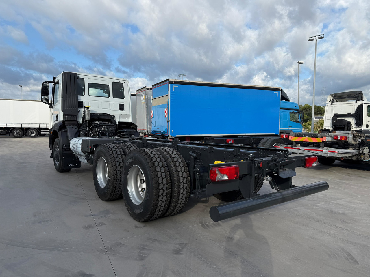 IVECO AD300X46Z OFF X-Way E6 (Chassis) - Podvozek s kabinou: obrázek 5 IVECO AD300X46Z OFF X-Way E6 (Chassis) - Podvozek s kabinou: obrázek 5