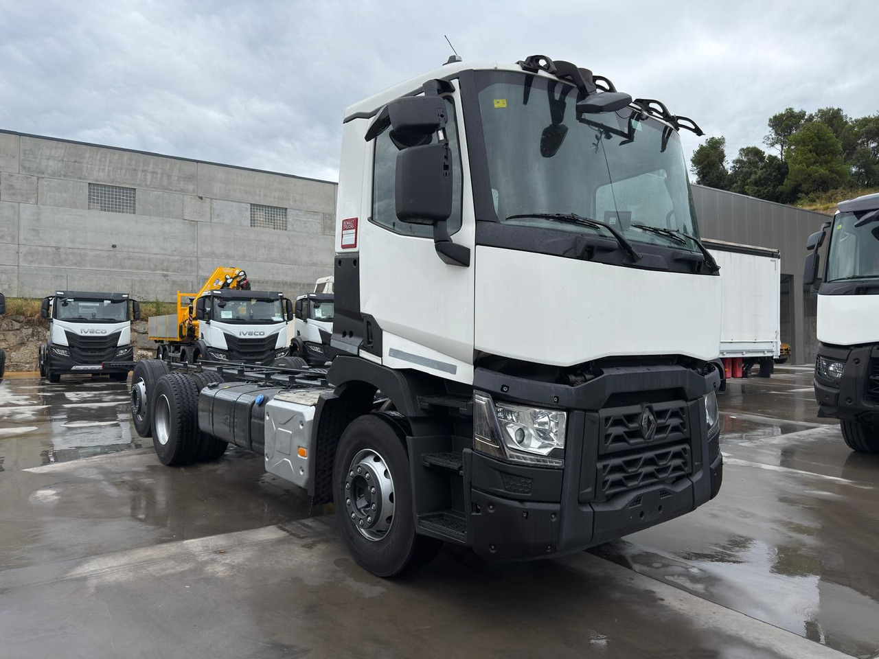 RENAULT C380.26 E6 (Chassis) - Podvozek s kabinou: obrázek 1 RENAULT C380.26 E6 (Chassis) - Podvozek s kabinou: obrázek 1