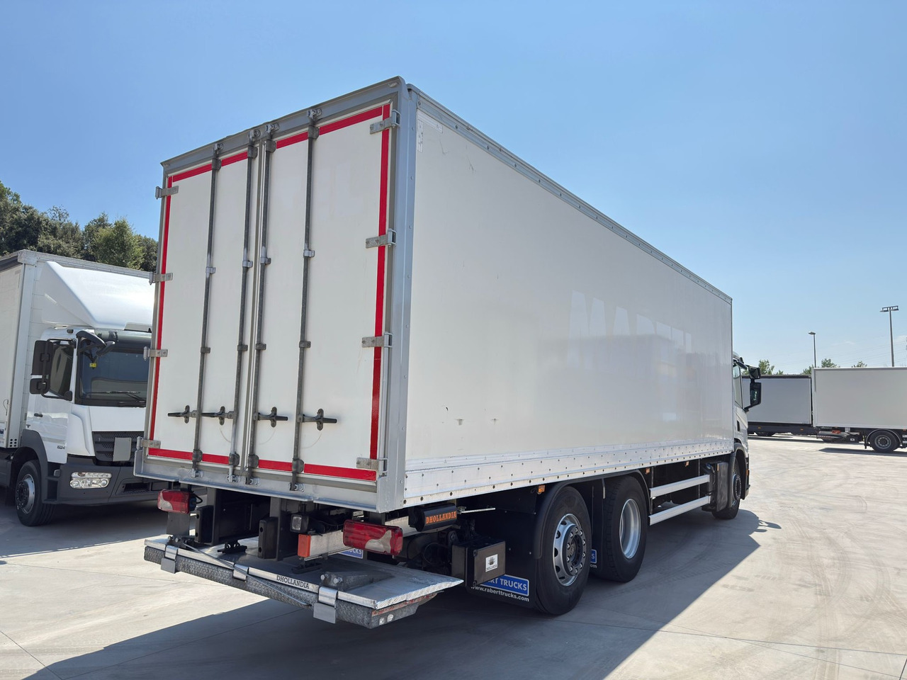 SCANIA P360 E6 (VAN) - Skříňový nákladní auto: obrázek 3 SCANIA P360 E6 (VAN) - Skříňový nákladní auto: obrázek 3