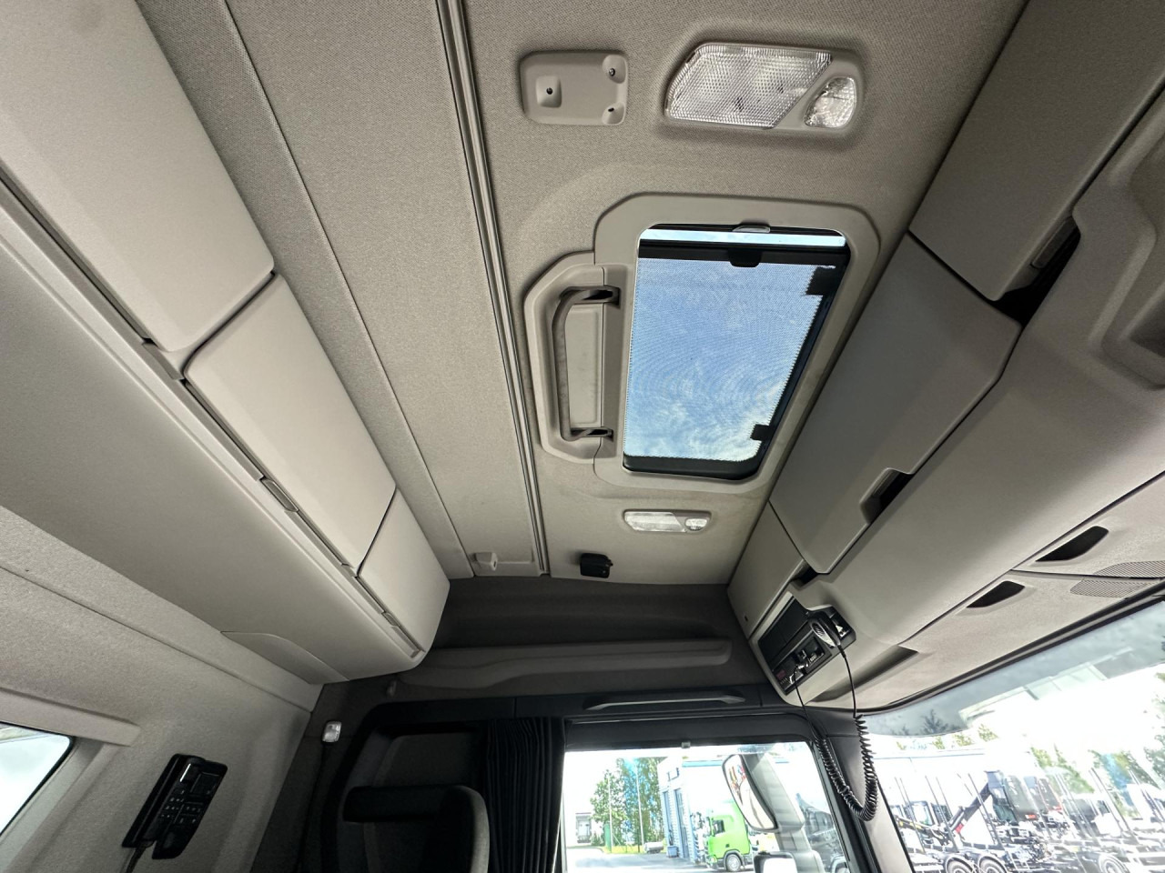 SCANIA R 450 B6x4HA - Kontejnérový podvozek/ Výměnná nástavba: obrázek 3 SCANIA R 450 B6x4HA - Kontejnérový podvozek/ Výměnná nástavba: obrázek 3