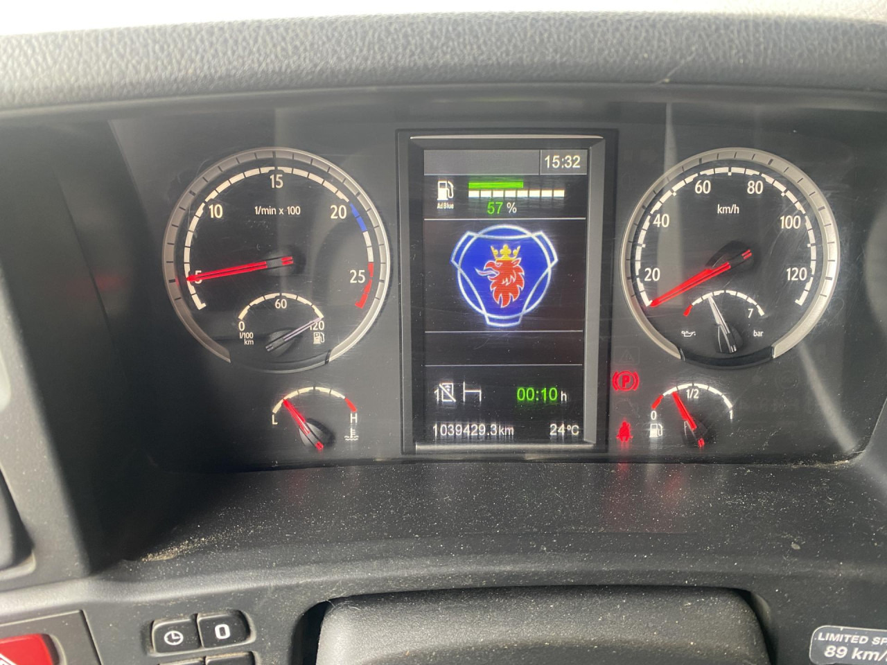 SCANIA R 450 CB6x4HHA - Podvozek s kabinou: obrázek 2 SCANIA R 450 CB6x4HHA - Podvozek s kabinou: obrázek 2