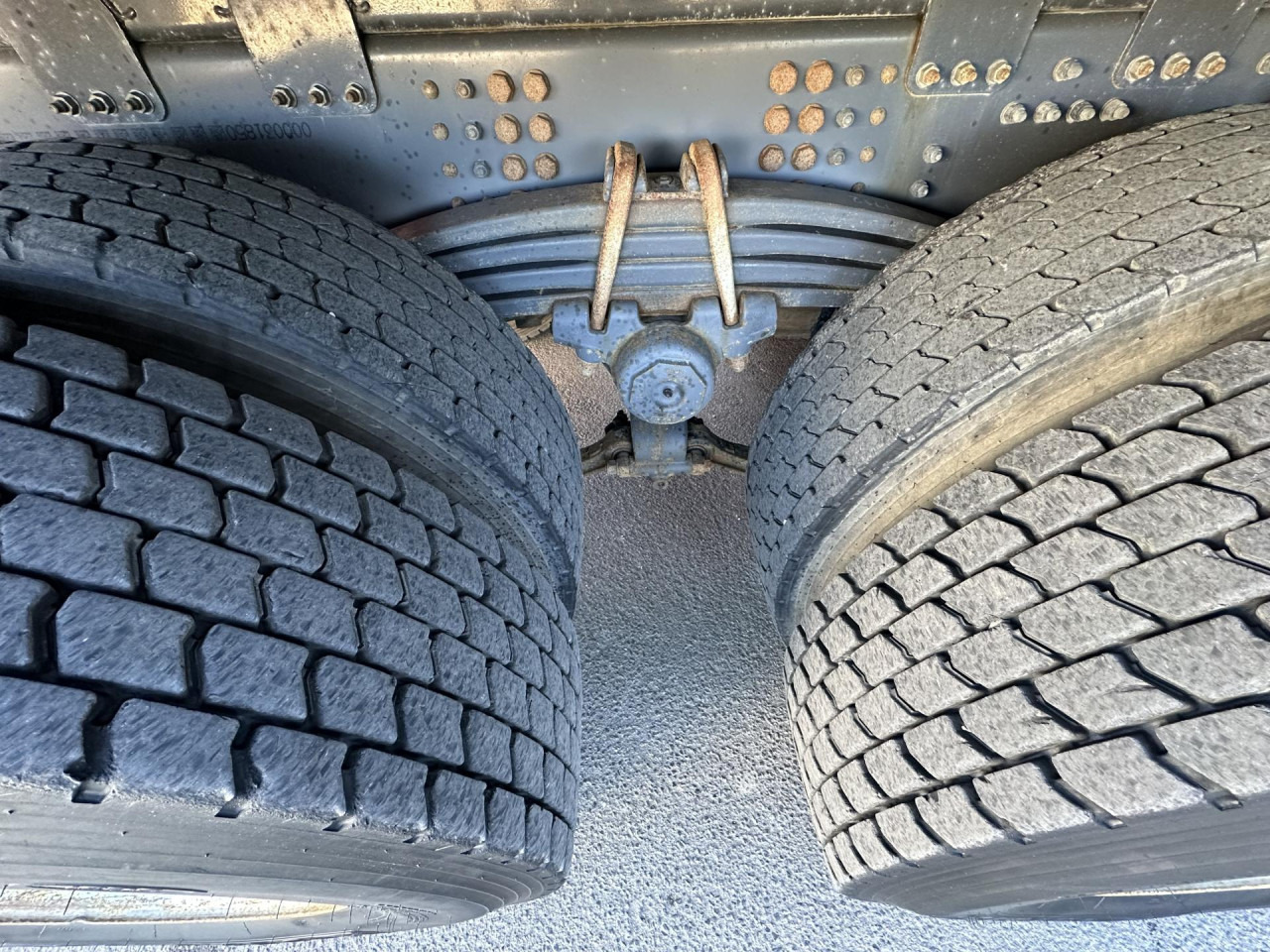 SCANIA R 500 B6x4HZ - Podvozek s kabinou: obrázek 3 SCANIA R 500 B6x4HZ - Podvozek s kabinou: obrázek 3