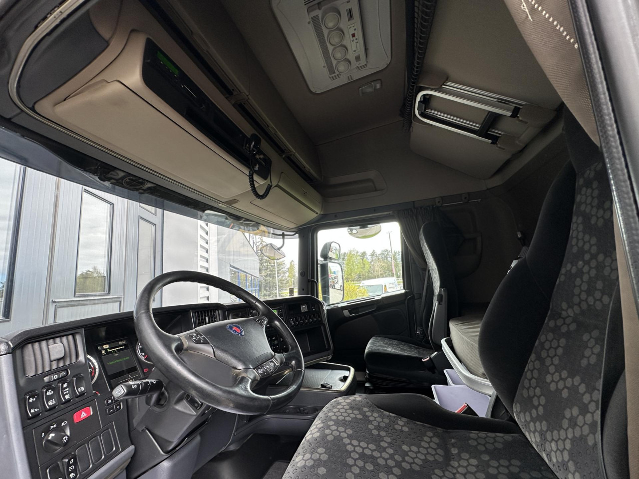 SCANIA R 410 LA4x2MNA - Tahač: obrázek 2 SCANIA R 410 LA4x2MNA - Tahač: obrázek 2