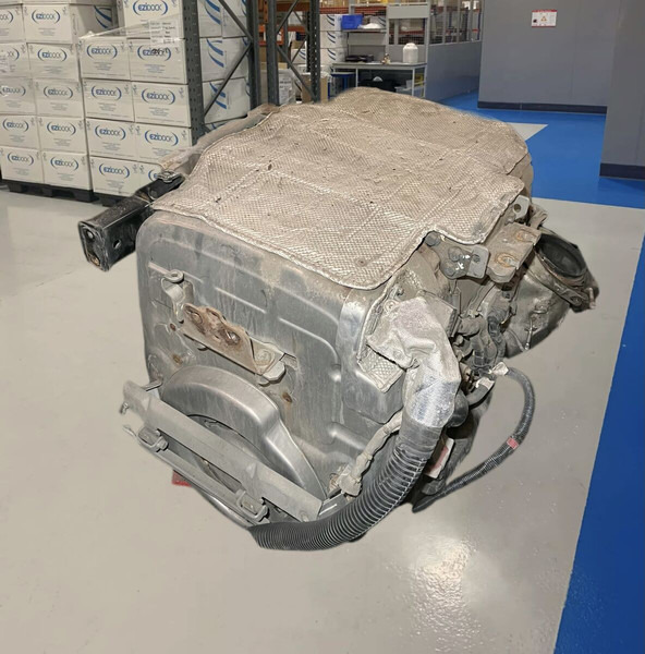 DAF XG - Katalyzátor výfukových plynů: obrázek 2 DAF XG - Katalyzátor výfukových plynů: obrázek 2