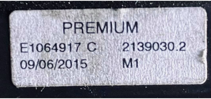 Mercedes-Benz A-S - 6(9) - Palubní deska: obrázek 3 Mercedes-Benz A-S - 6(9) - Palubní deska: obrázek 3