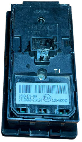 Renault - Palubní deska: obrázek 2 Renault - Palubní deska: obrázek 2