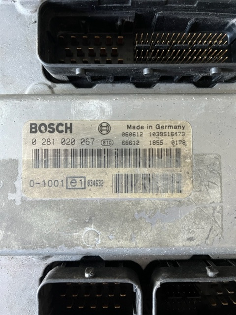 BOSCH Bosch 0281020067 - Řídicí blok pro Městský autobus: obrázek 2 BOSCH Bosch 0281020067 - Řídicí blok pro Městský autobus: obrázek 2