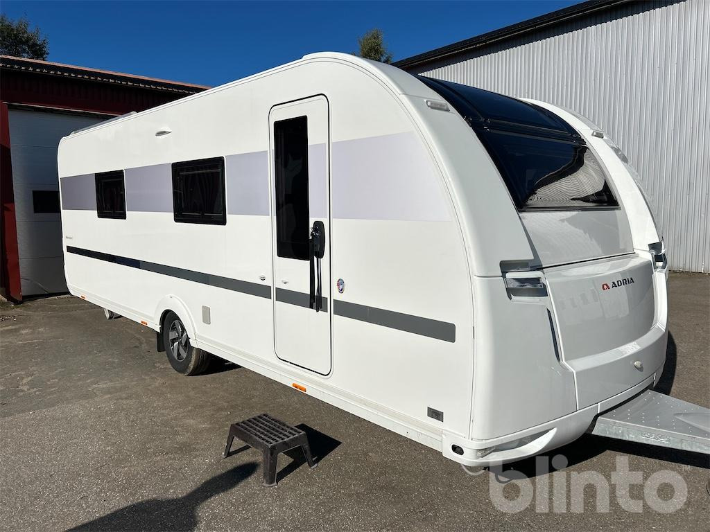 ADRIA Alpina 663HT - Karavan: obrázek 3 ADRIA Alpina 663HT - Karavan: obrázek 3