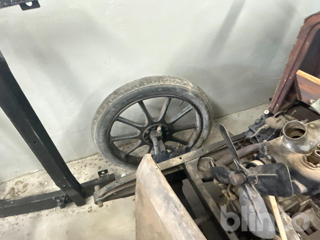 Aga - Osobní auto: obrázek 5 Aga - Osobní auto: obrázek 5