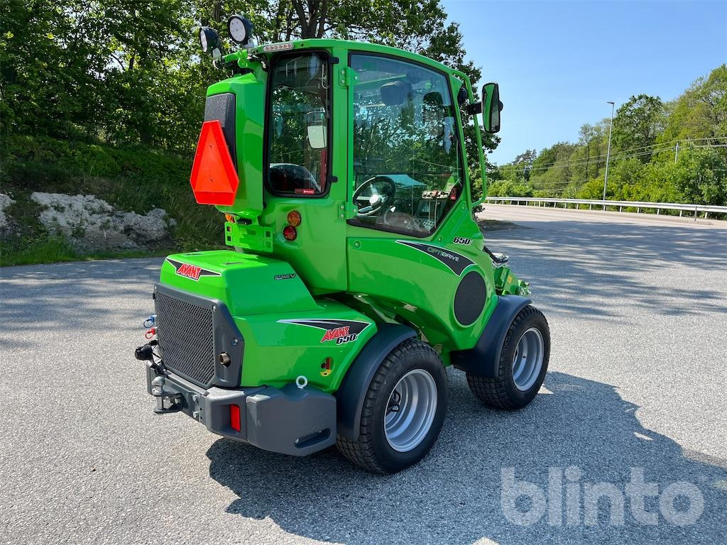 Avant 650i 4X4 med antislip - Smykový nakladač: obrázek 5 Avant 650i 4X4 med antislip - Smykový nakladač: obrázek 5