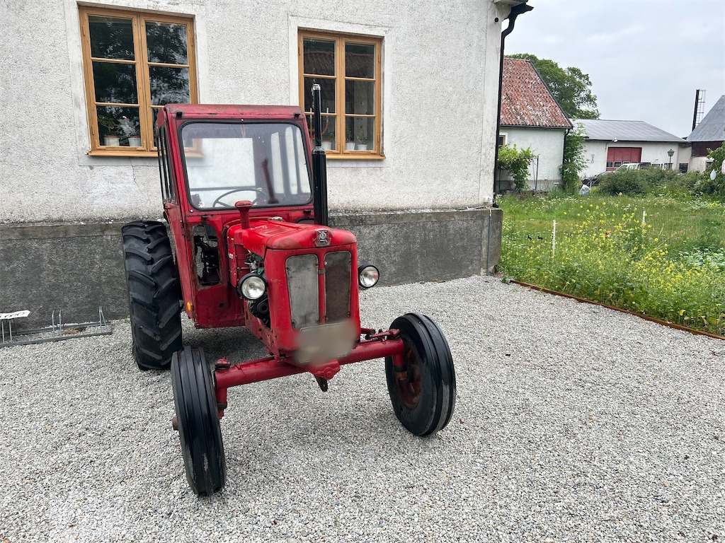 BM VOLVO 400 - Traktor: obrázek 2 BM VOLVO 400 - Traktor: obrázek 2