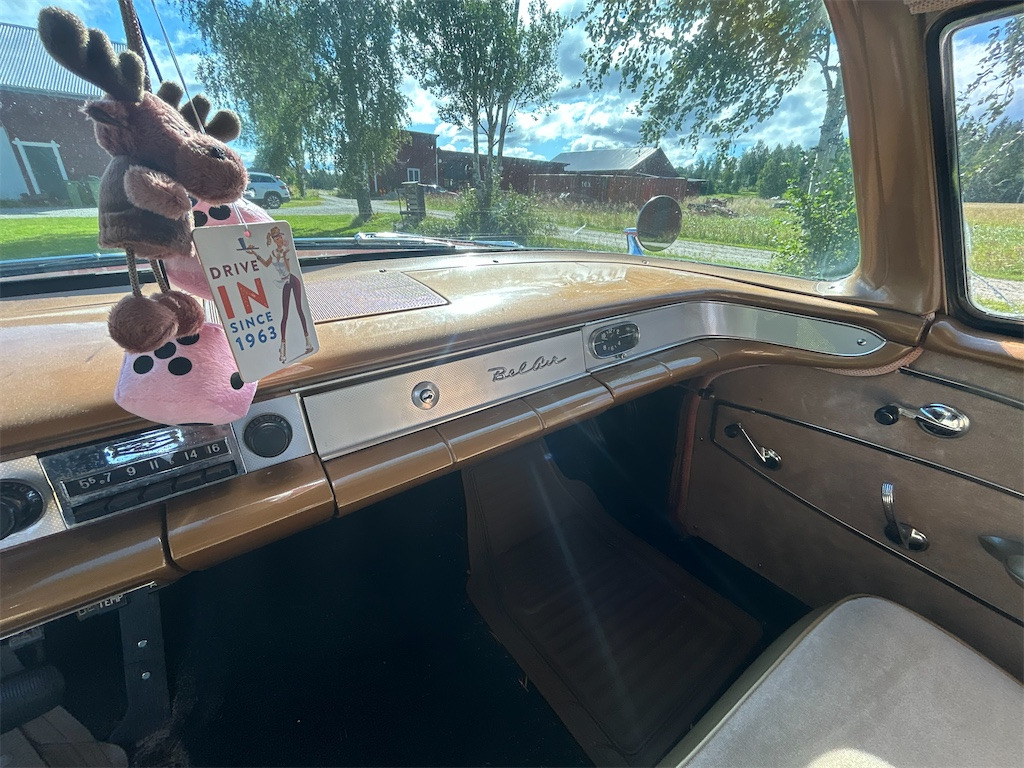 Osobní auto CHEVROLET Bel air: obrázek 26