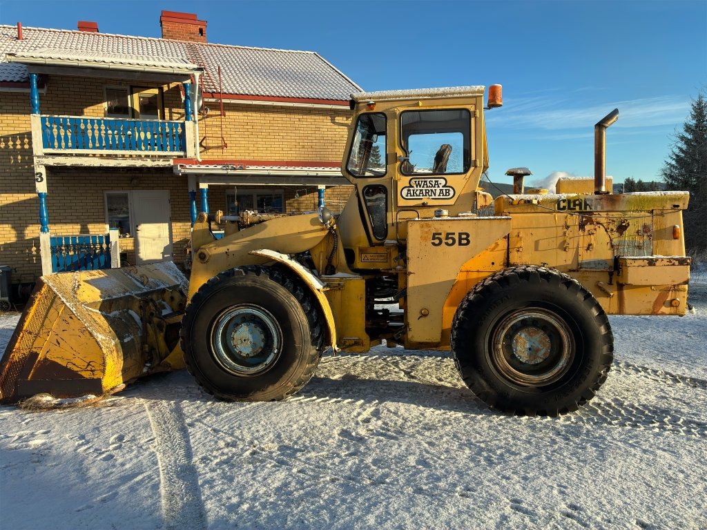 Kolový nakladač Clark 55: obrázek 8