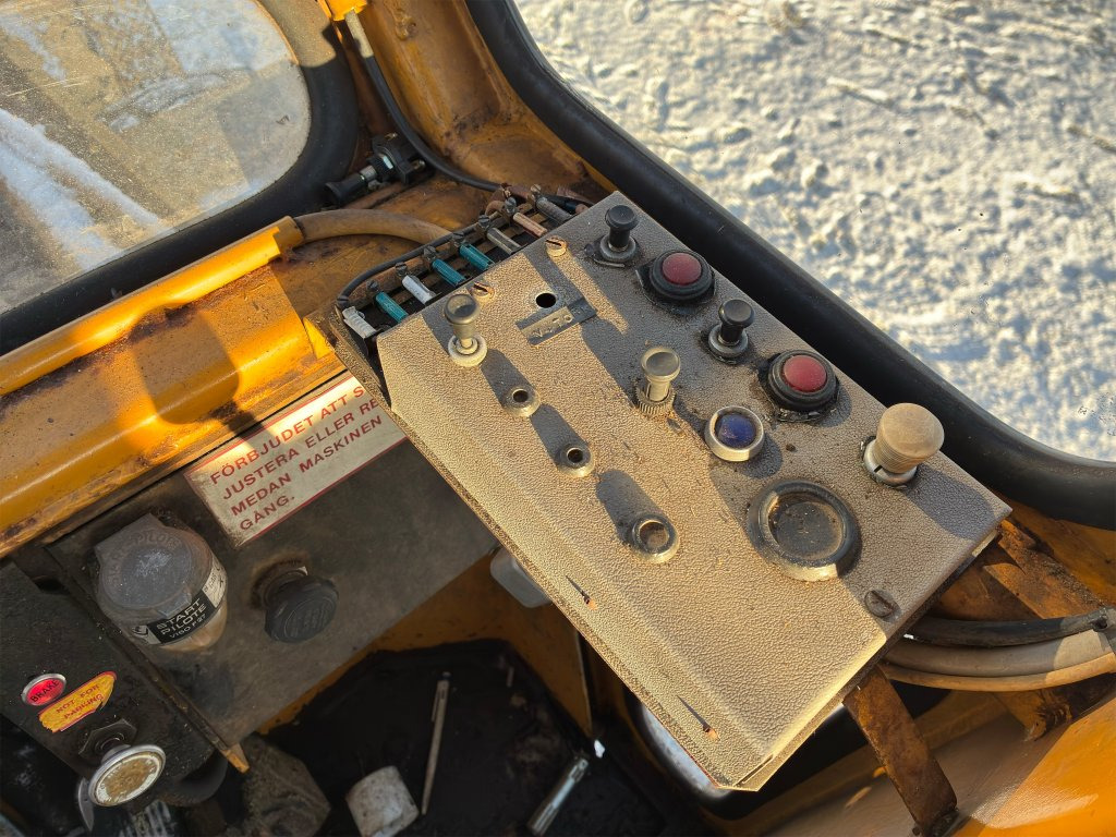 Kolový nakladač Clark 55: obrázek 36