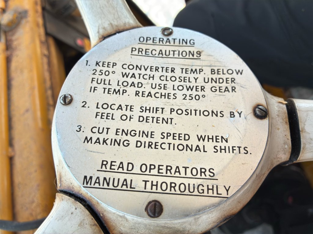 Kolový nakladač Clark 55: obrázek 42